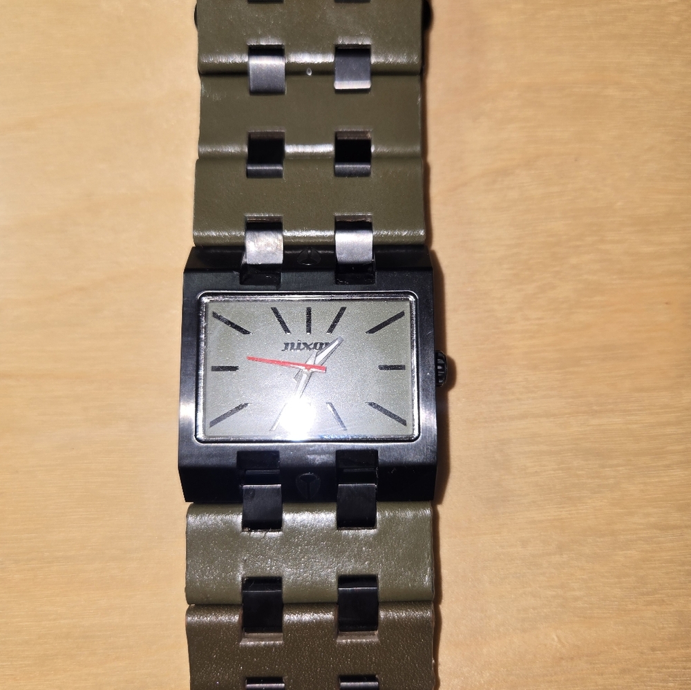 Nixon Watch The Big Rig Army Green Analog